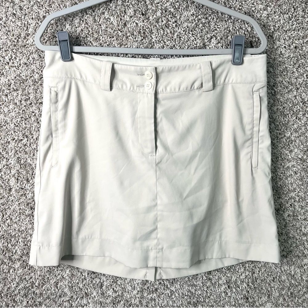 Nike Skort Women’s 8 Golf Dri-Fit Khaki
